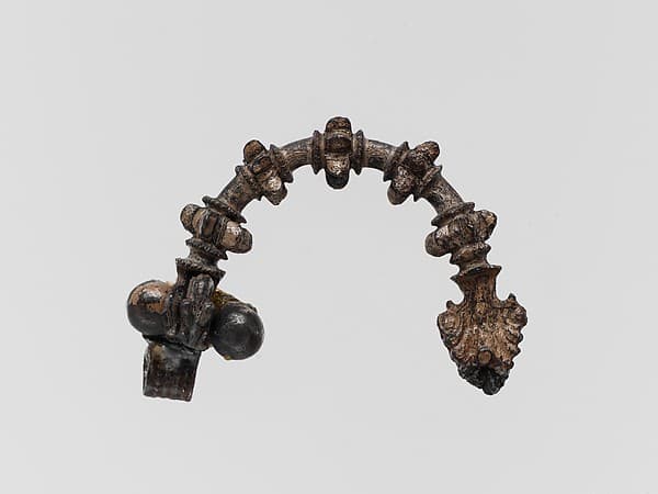 Silver fibula (fibula)
