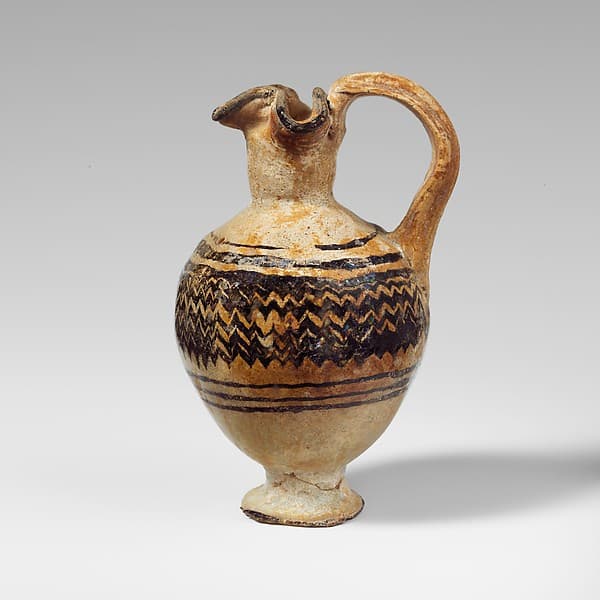 Glass oinochoe (perfume jug)