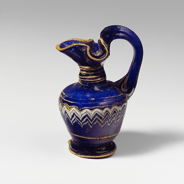 Glass oinochoe (perfume jug)
