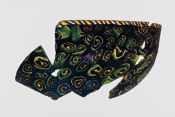 Glass mosaic bowl fragments
