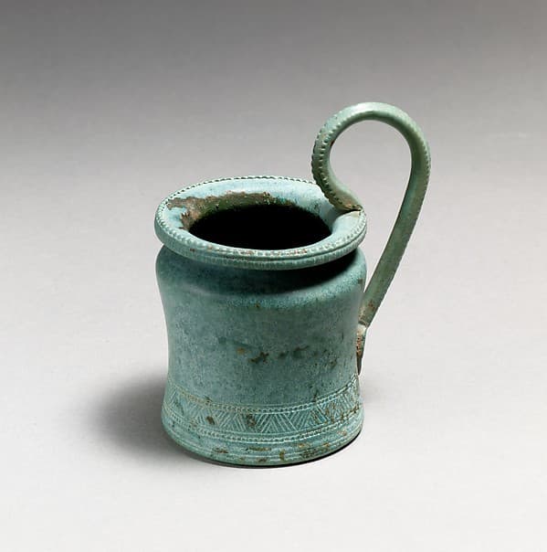 Bronze kyathos (ladle)