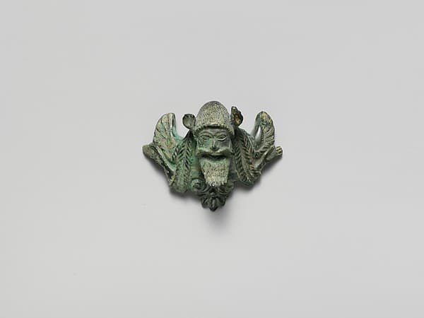Bronze helmet attachment
