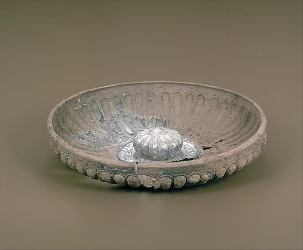 Silver phiale (libation bowl)