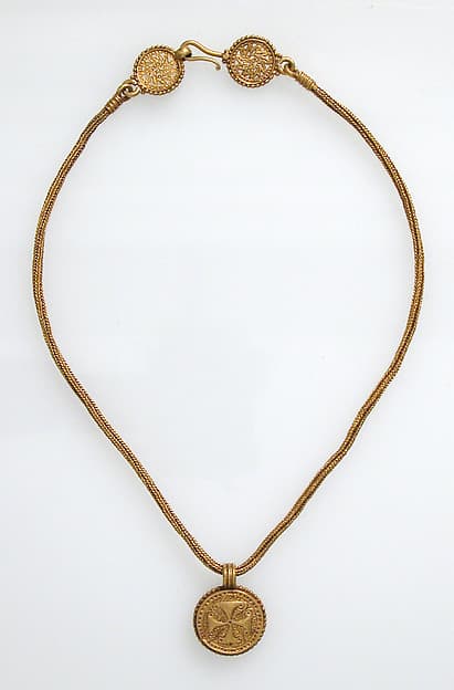 Gold Necklace with Pendant Cross