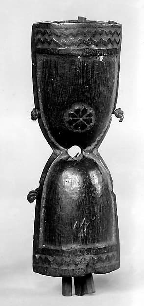 Kunda (bell), by Mayumba people