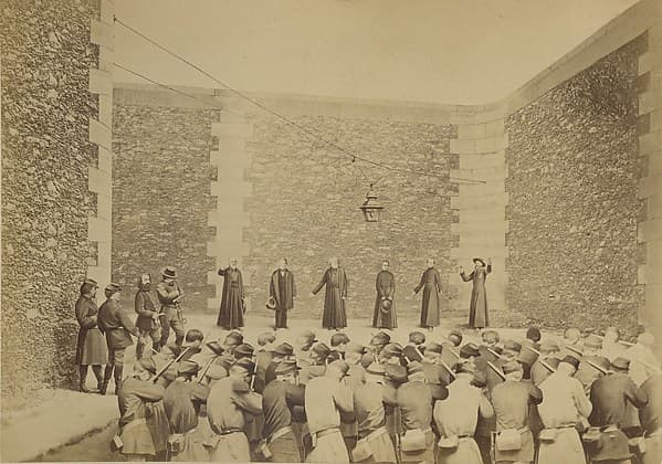 Exécution des otages, prison de la Roquette, le 24 mai 1871, by Ernest Eugène Appert