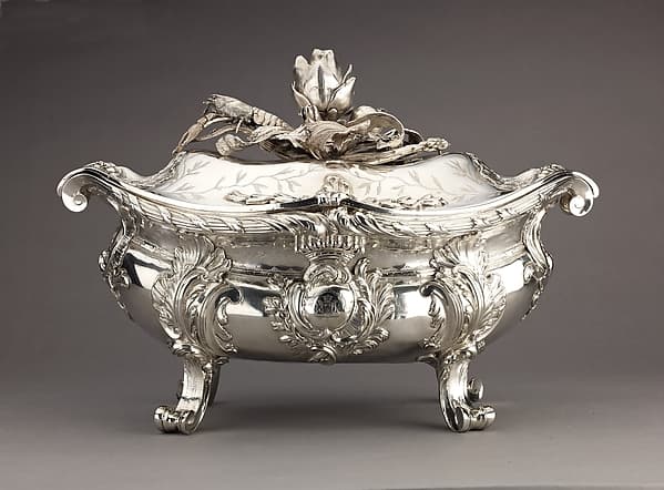 Silver Tureen (a), lid (b) [pair with 1975.1.2560a-c], by Etienne-Jacques Marcq