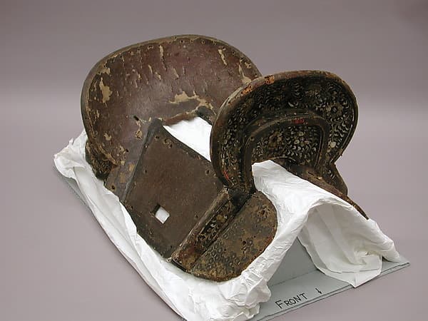 Saddle (Kura)