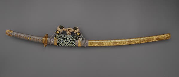 Mounting for a Slung Sword (Itomaki-tachi Koshirae) with Storage Box