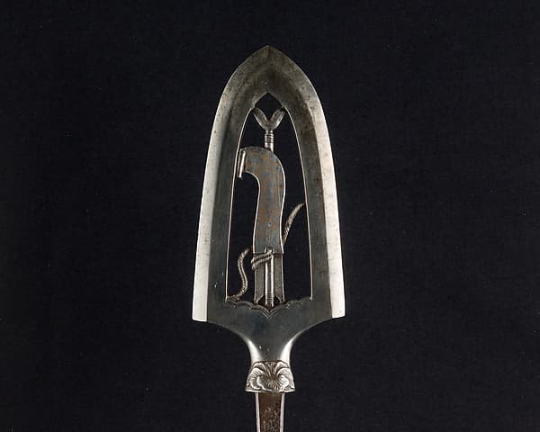Ceremonial Arrowhead (Yanone), by Umetada Motoshige
