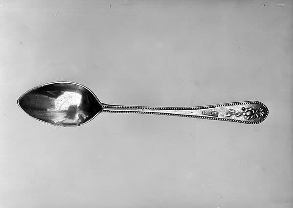 Spoon, by Richard Lee