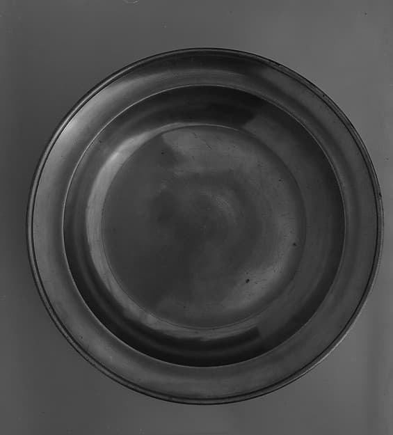 Dish, by Ashbil Griswold
