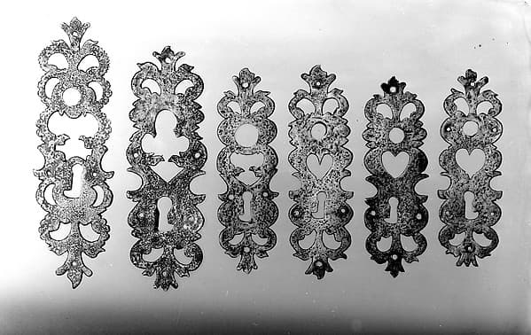 Escutcheon