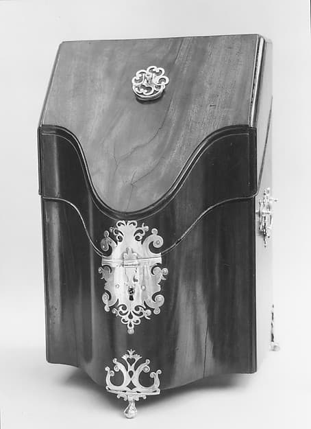 Knife Box, by Lewis Fueter