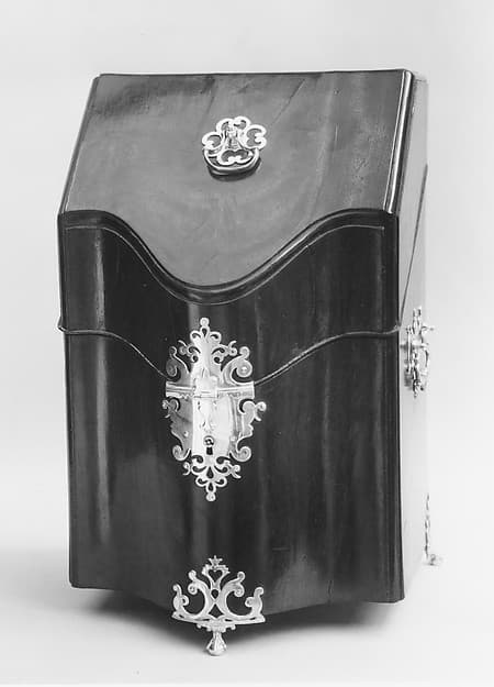 Knife Box, by Lewis Fueter