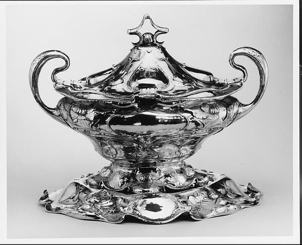 Tureen and Stand, by Gorham Manufacturing Company