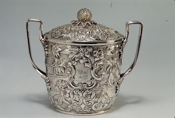 Sugar bowl, by Andrew Ellicott Warner