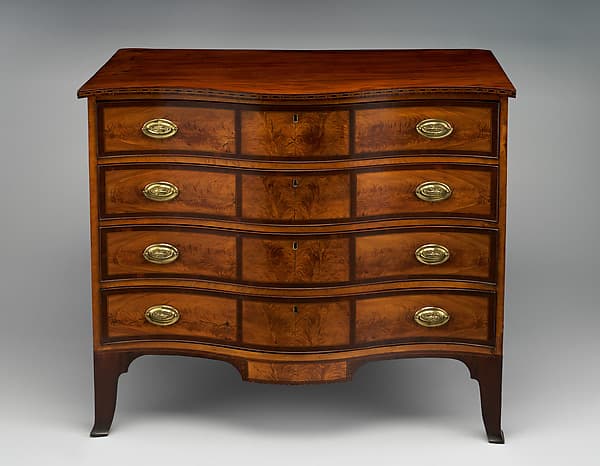 Chest of drawers