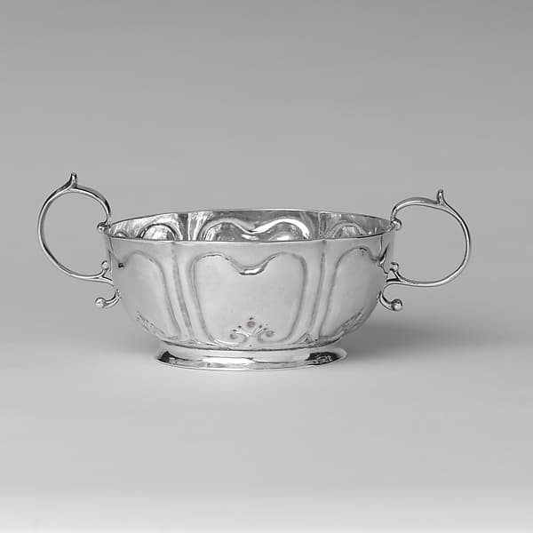Two-handled bowl, by Jacob Boelen