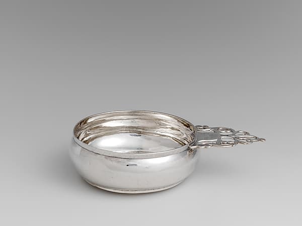 Porringer, by Benjamin Burt