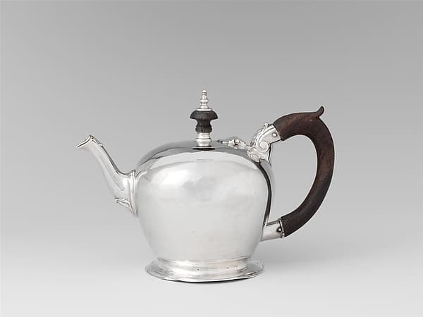 Teapot, by Joseph Richardson Sr.