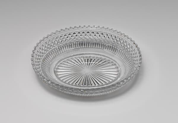 Oval Dish, by Pellatt & Green