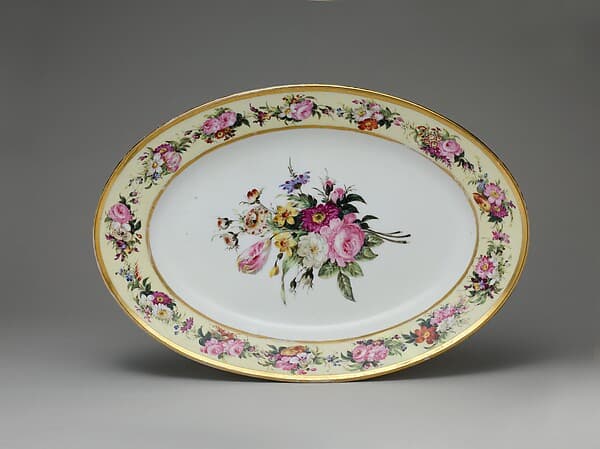 Oval Platter, by Marc Schoelcher