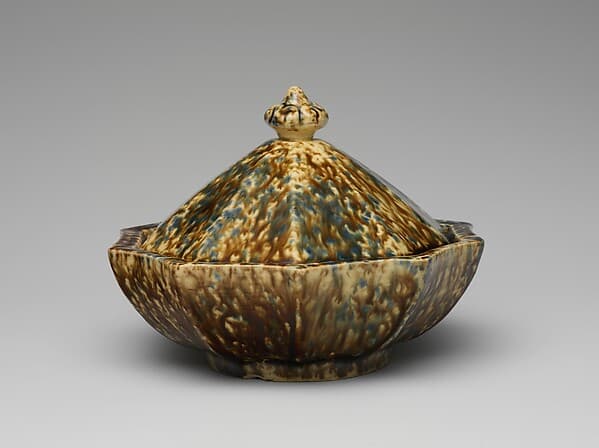Covered dish, by Ralph Bagnall Beech