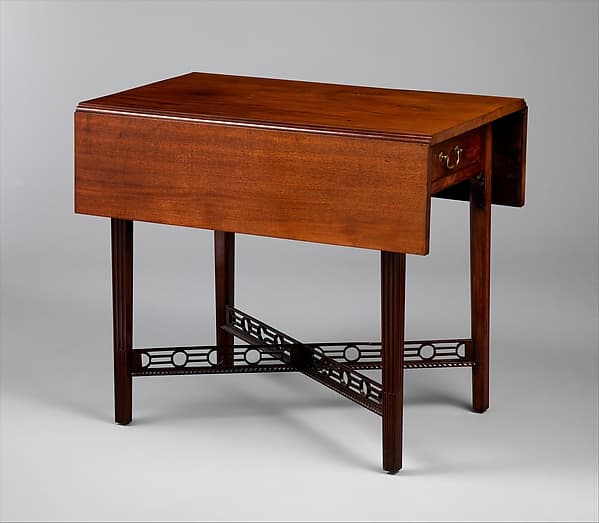 Pembroke table