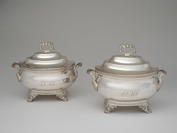 Covered Sauce Tureen, by Edward Lownes