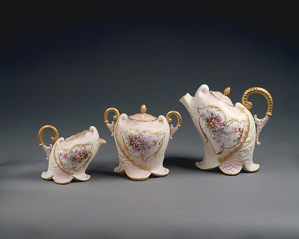 Teapot, by American Art China Company