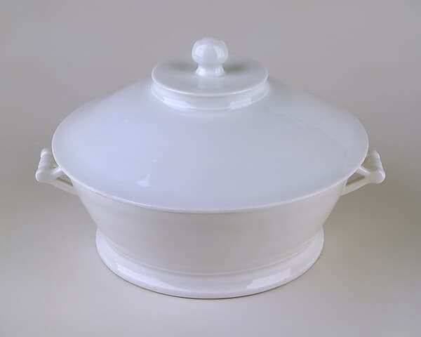 Covered dish, by Tucker and Hemphill
