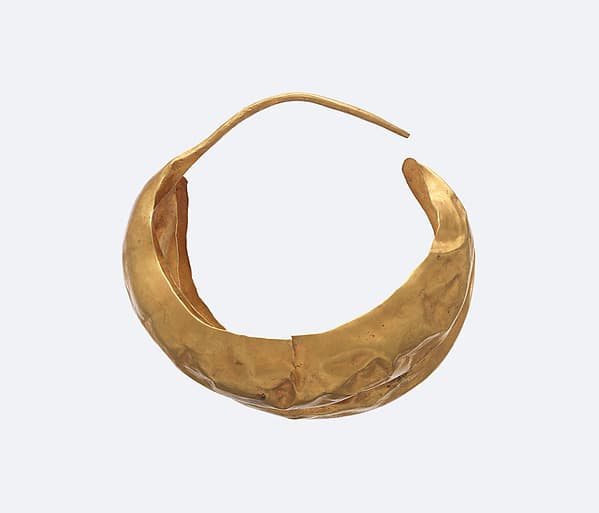 Earring