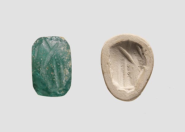 Stamp seal (octagonal pyramid) with divine being