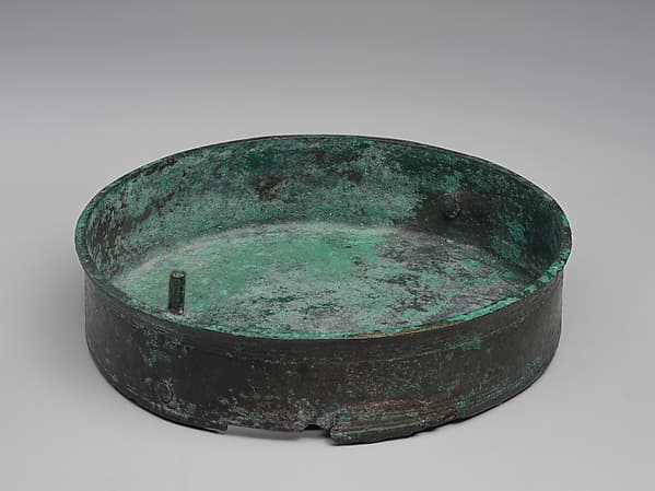 Pyxis