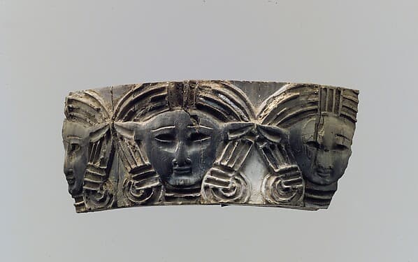 Cloisonné furniture or cosmetic box plaque with three frontal heads