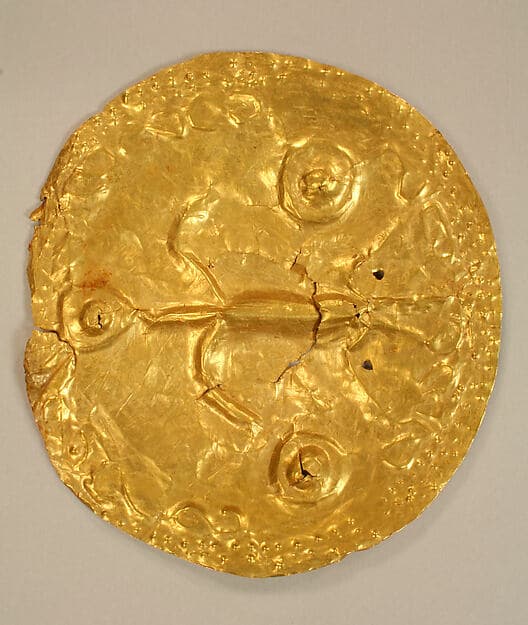 Hammered Gold Patena