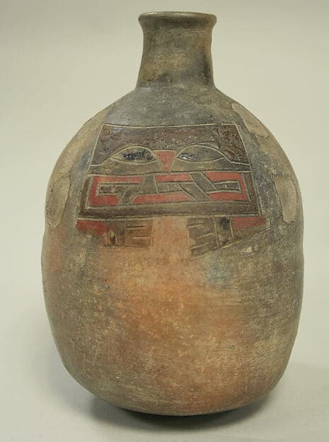 Bottle, Feline face