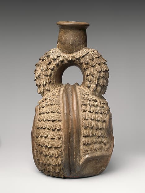 Stirrup-spout bottle, by Cupisnique artist(s)