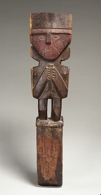 Standing female figure, by Chimú artist(s)