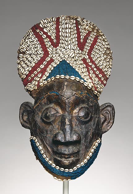 Helmet crest from a nja masquerade, by Grassfields artists