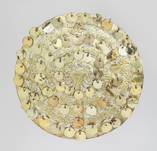 Shield with crab and fish figures, by Moche artist(s)