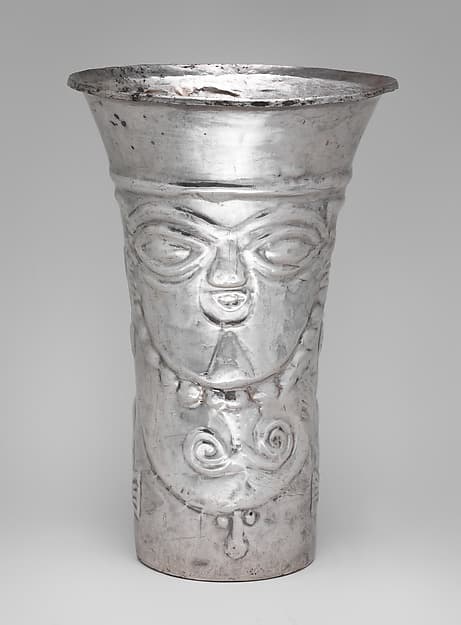 Beaker, by Chimú artist(s)