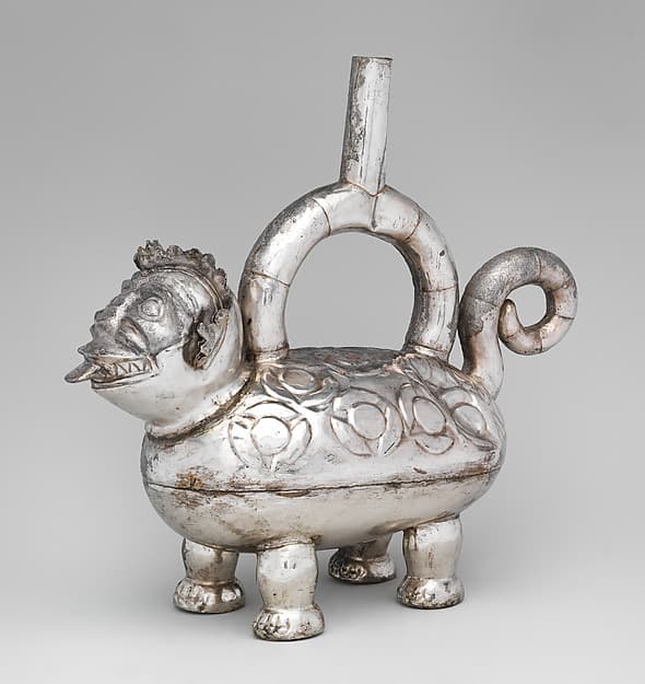Stirrup-spout bottle with feline, by Chimú artist(s)