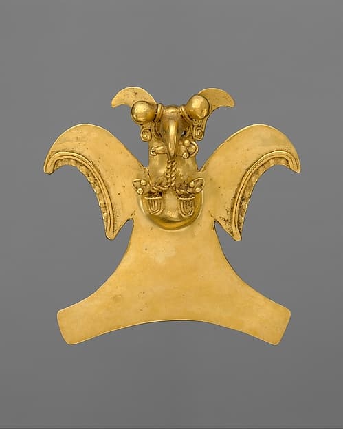 Eagle pendant, by Chiriquí artist(s)