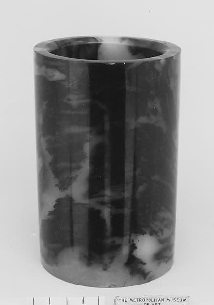 Brush pot