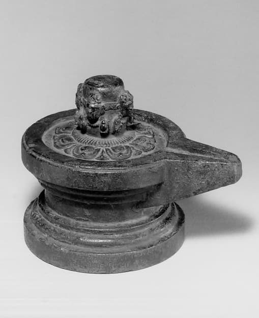 Linga Altar with Four Faces of Shiva