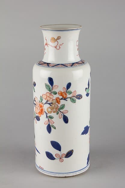 Vase with birds and flowers