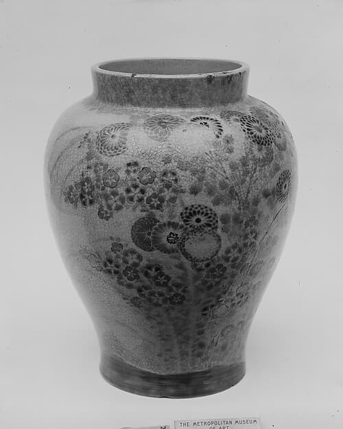 Jar, by Nonomura Ninsei