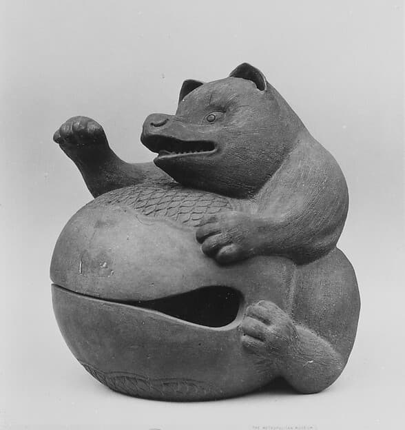 Fire Box in form of a Badger, by Aoki Mokubei